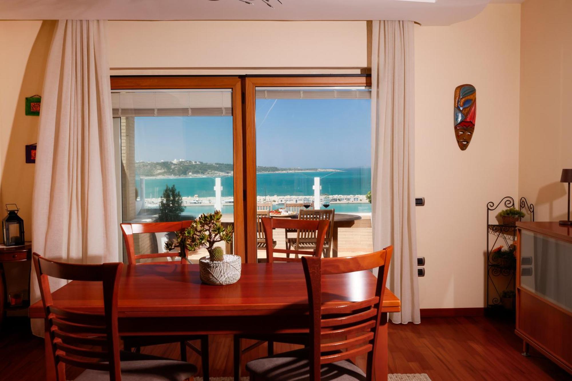 L'Attico Sul Mare - Exclusive Penthouse, Vieste Habitación foto