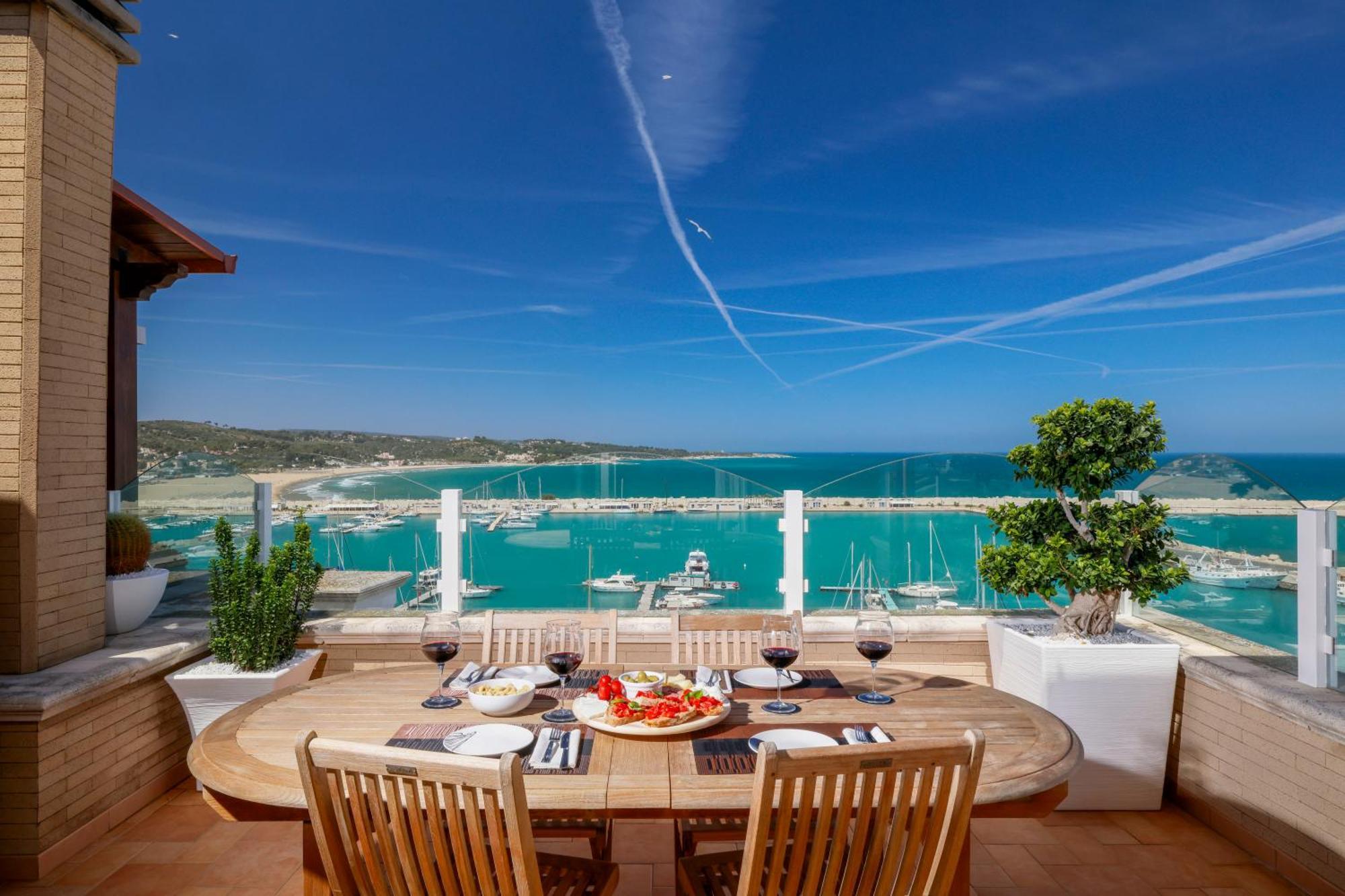 L'Attico Sul Mare - Exclusive Penthouse, Vieste Habitación foto